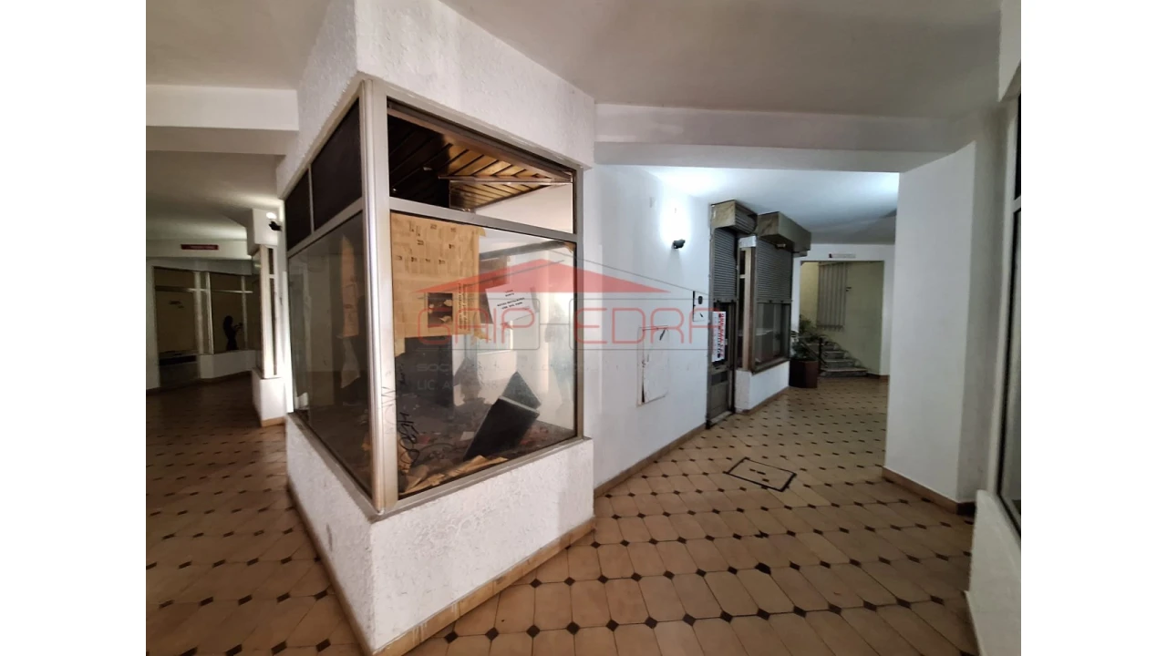 Loja para Venda em Lourosa Foto 10