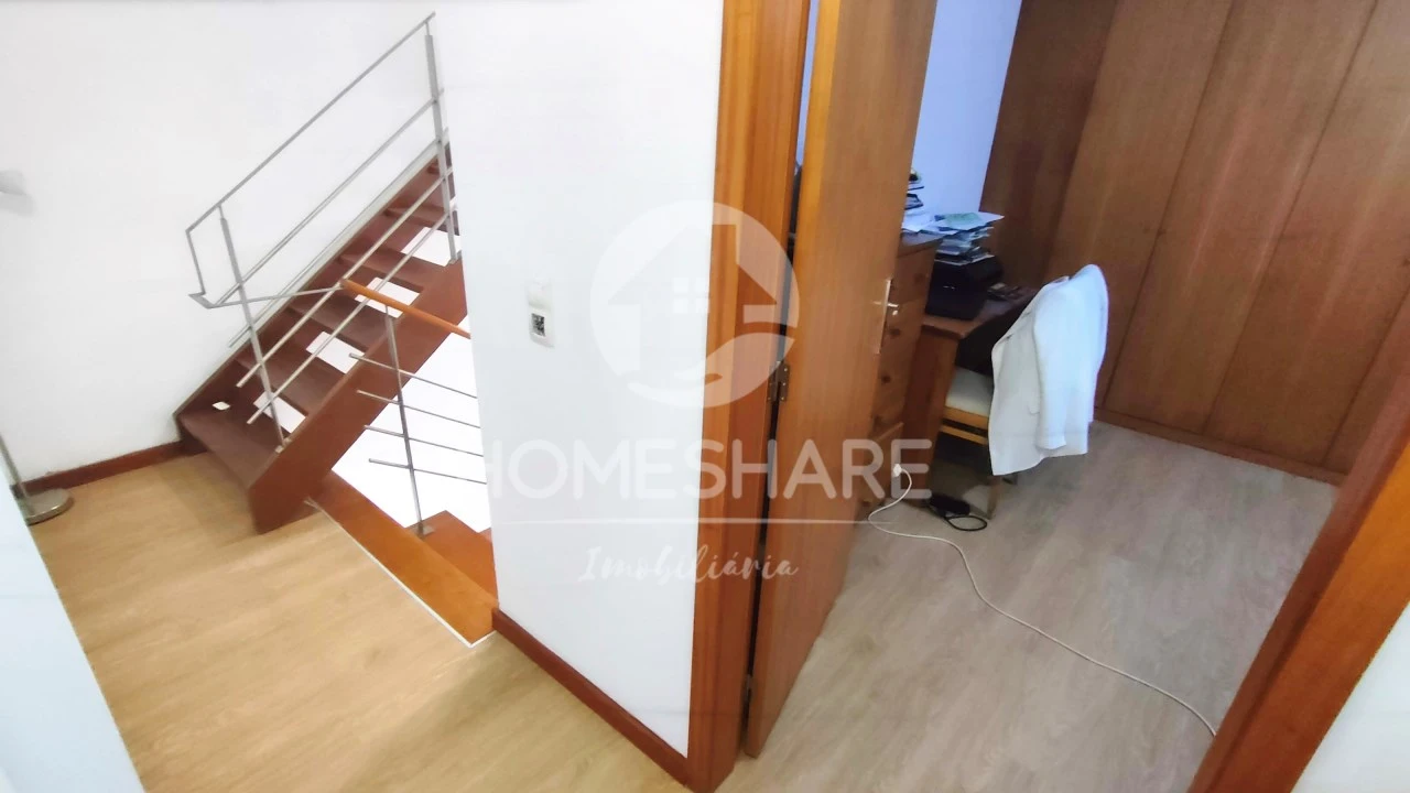 Moradia T3 para Venda em Sanguedo Foto 17