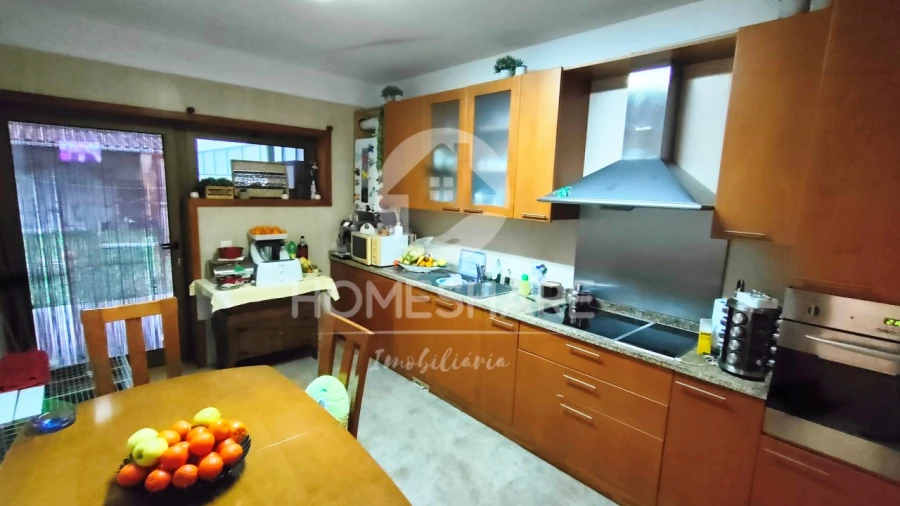 Moradia T3 para Venda em Sanguedo Foto 2