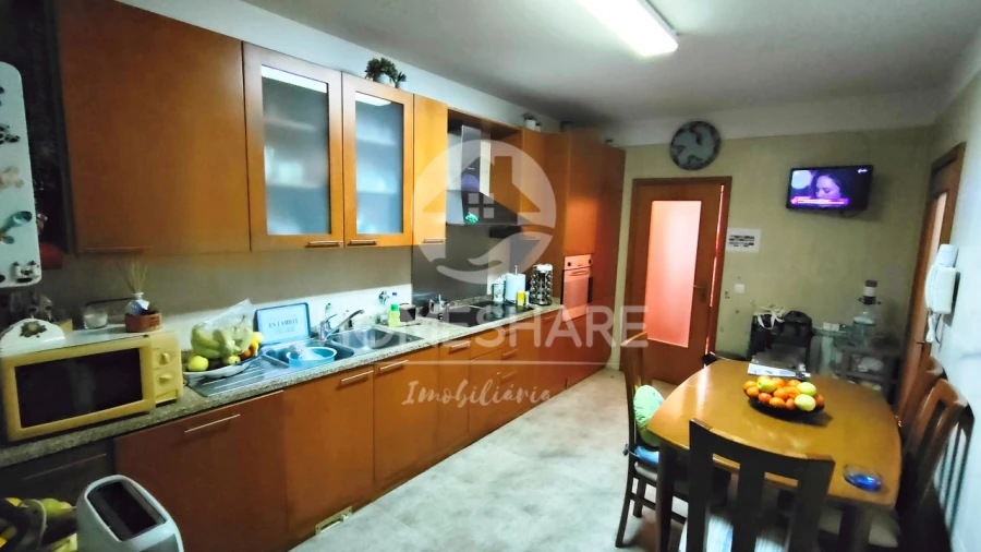 Moradia T3 para Venda em Sanguedo Foto 12