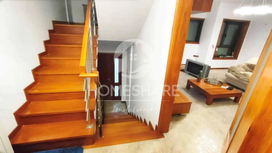 Moradia T3 para Venda em Sanguedo Foto 28