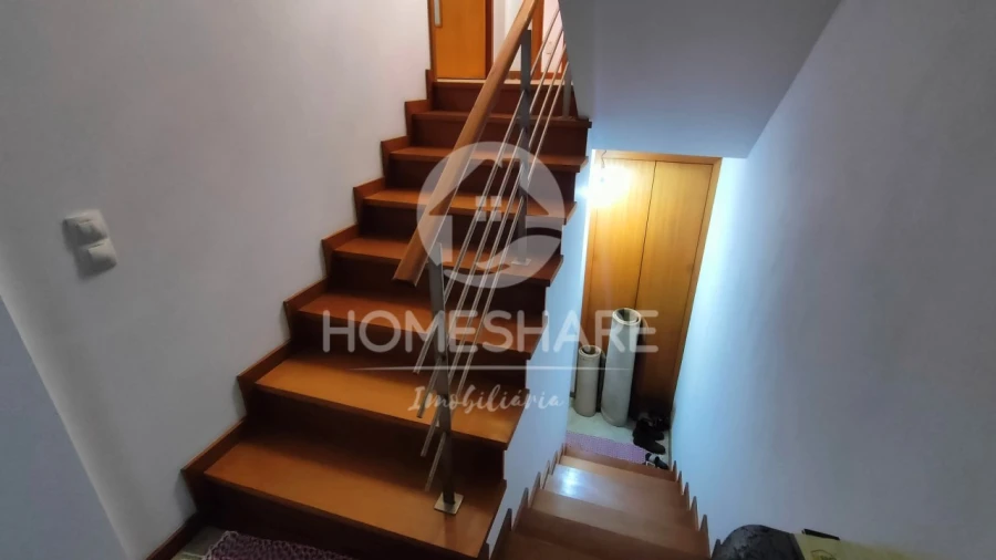 Moradia T3 para Venda em Sanguedo Foto 33