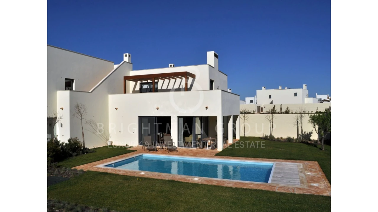 Moradia T3 para Venda em Vila de Sagres Foto 1