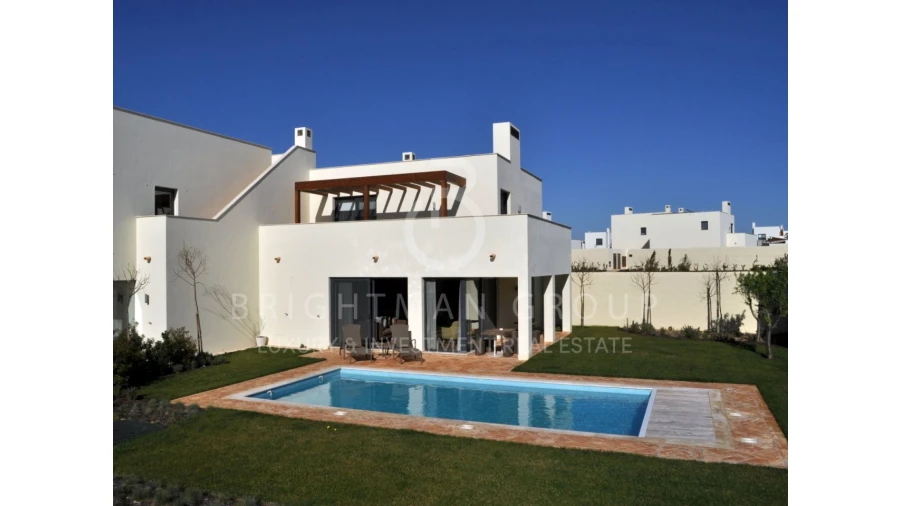 Moradia T3 para Venda em Vila de Sagres