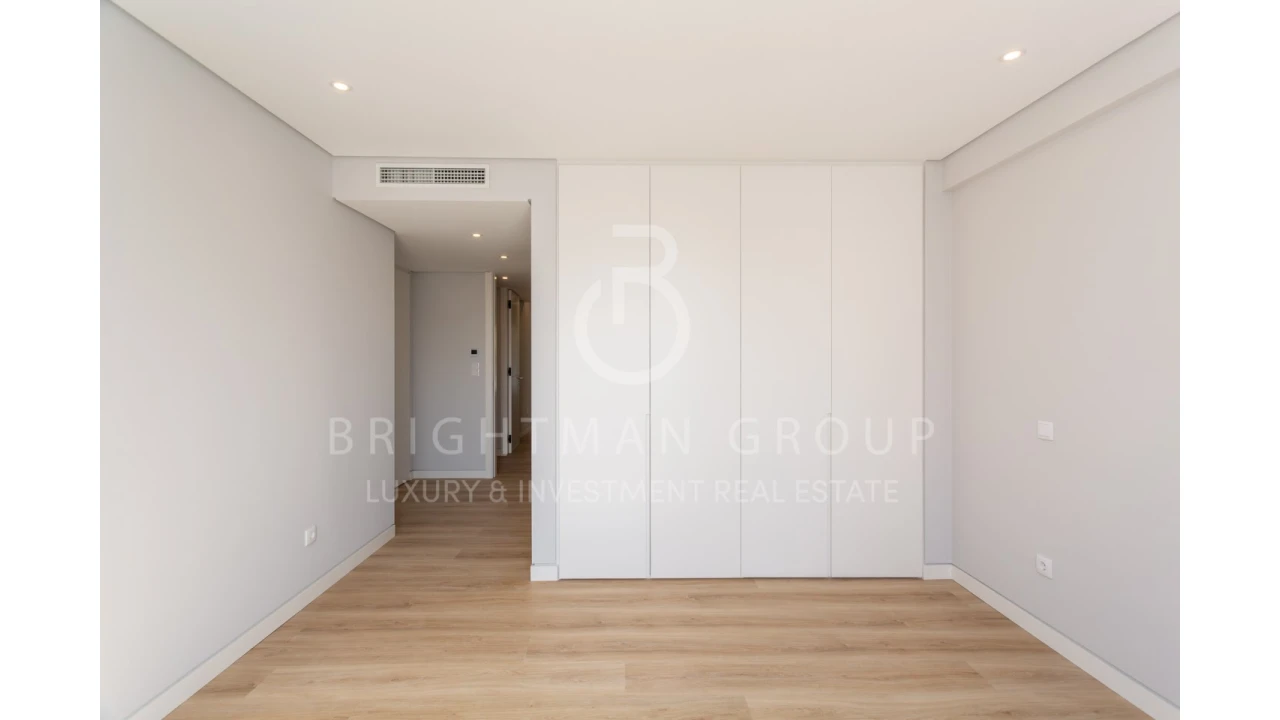 Apartamento T3 para Venda em Carcavelos e Parede Foto 4
