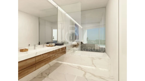 Moradia T4 para Venda em Luz