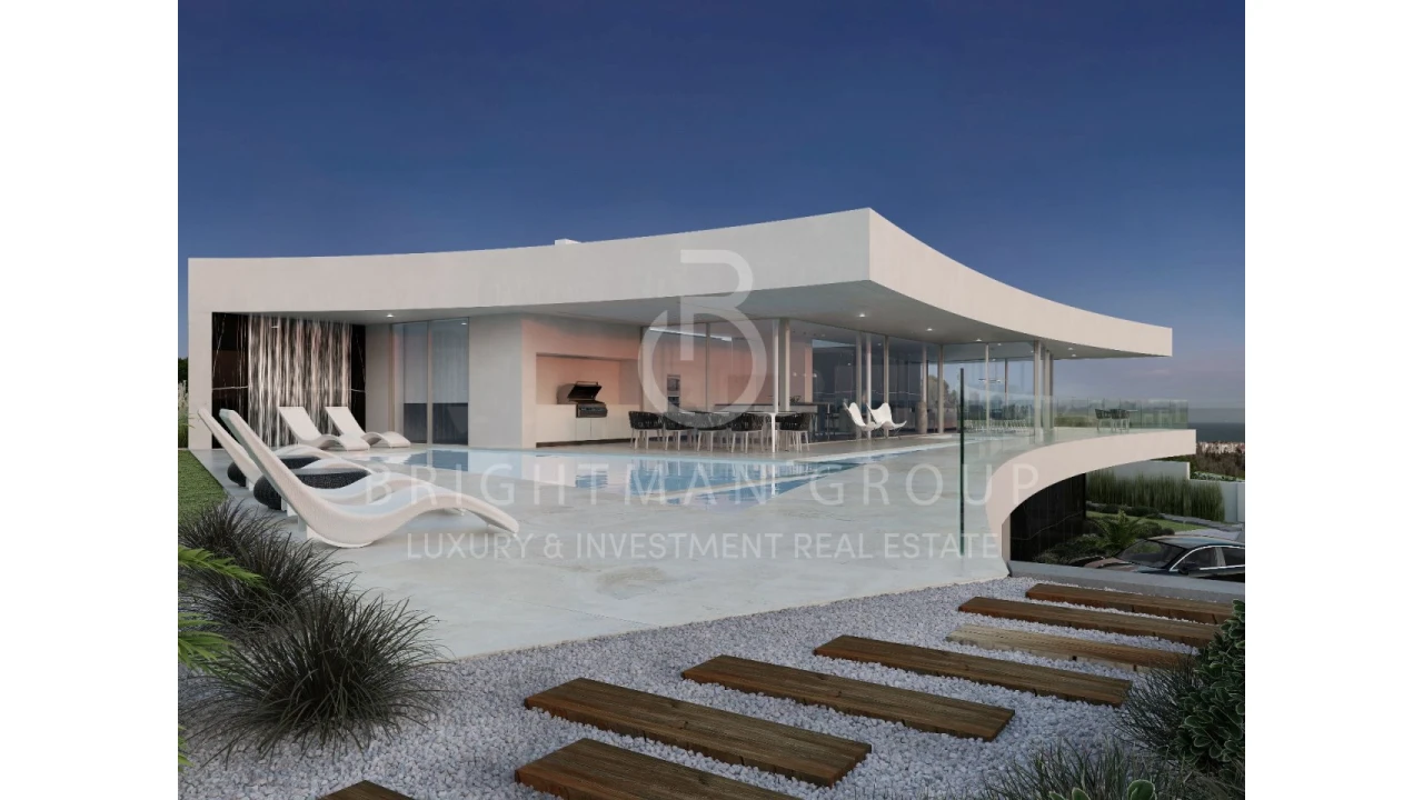 Moradia T4 para Venda em Luz Foto 3