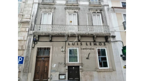 Prédio para Venda em Santo António