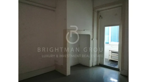 Prédio para Venda em Santo António