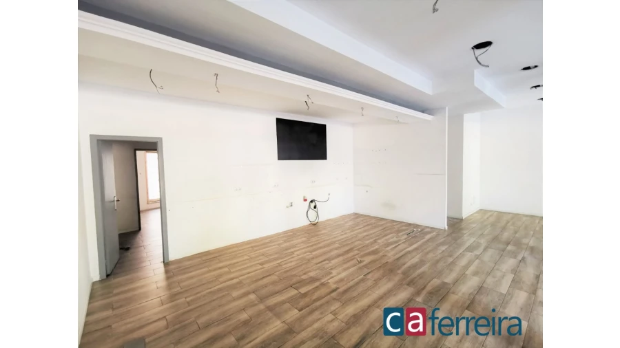 Loja para Venda em Almeirim Foto 4