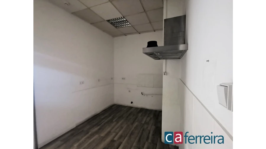 Loja para Venda em Almeirim Foto 5