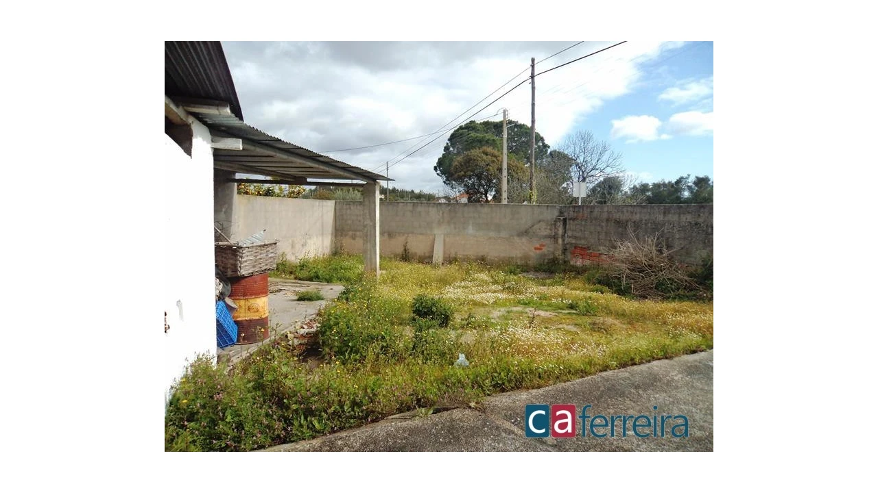 Moradia T3 para Venda em Foros de Arrão Foto 5