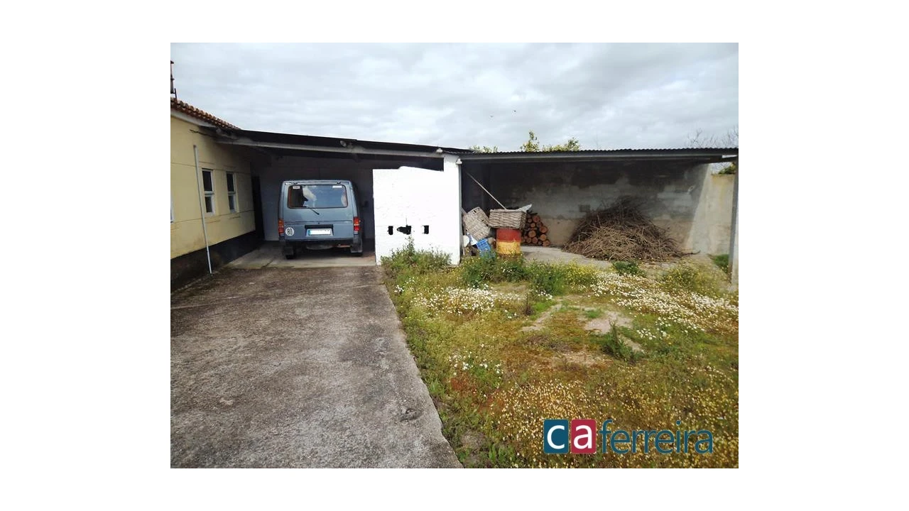 Moradia T3 para Venda em Foros de Arrão Foto 6