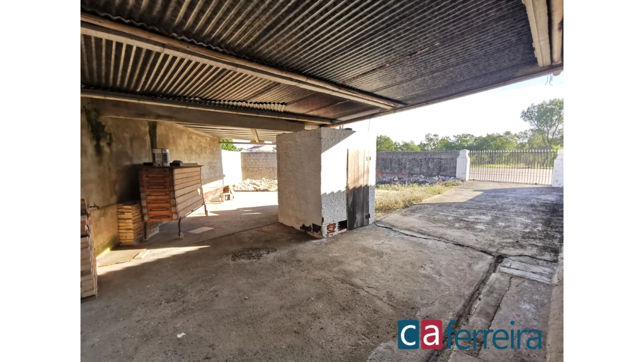 Moradia T3 para Venda em Foros de Arrão Foto 11