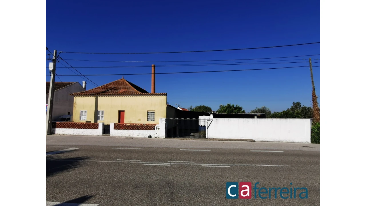 Moradia T3 para Venda em Foros de Arrão Foto 16