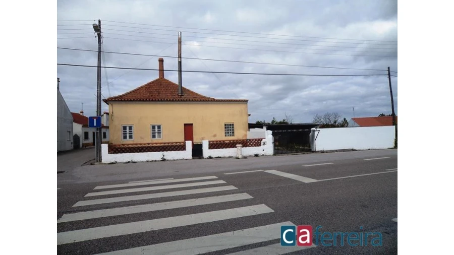 Moradia T3 para Venda em Foros de Arrão Foto 2