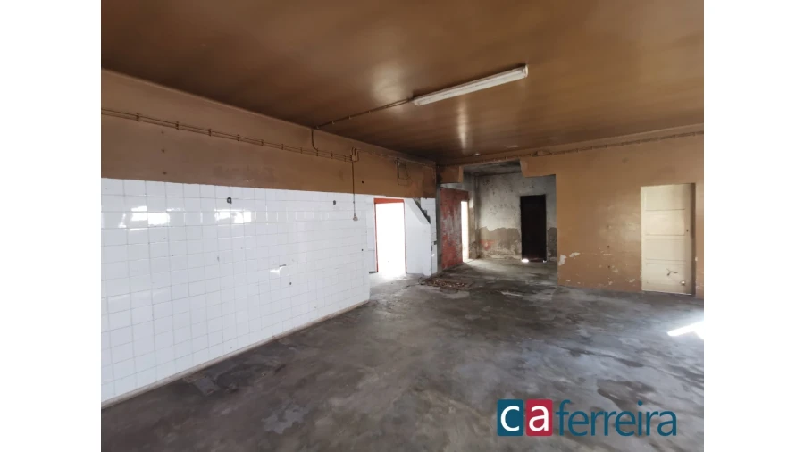 Moradia T3 para Venda em Foros de Arrão Foto 8