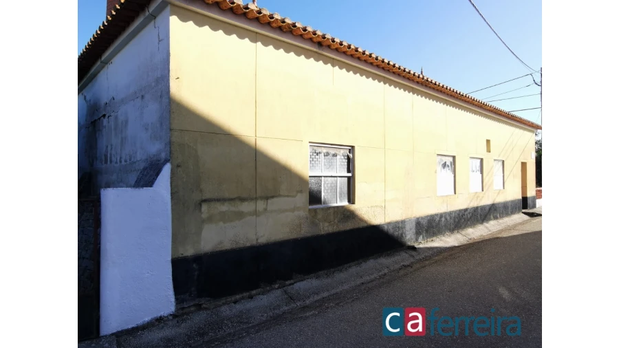 Moradia T3 para Venda em Foros de Arrão Foto 12