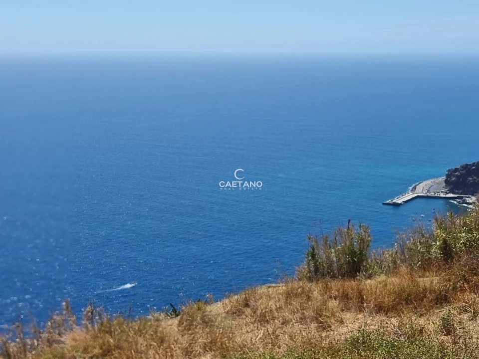 Moradia T3 para Venda em Ribeira Brava Foto 10
