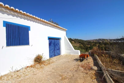 Terreno para Venda em Lagos (São Sebastião e Santa Maria)