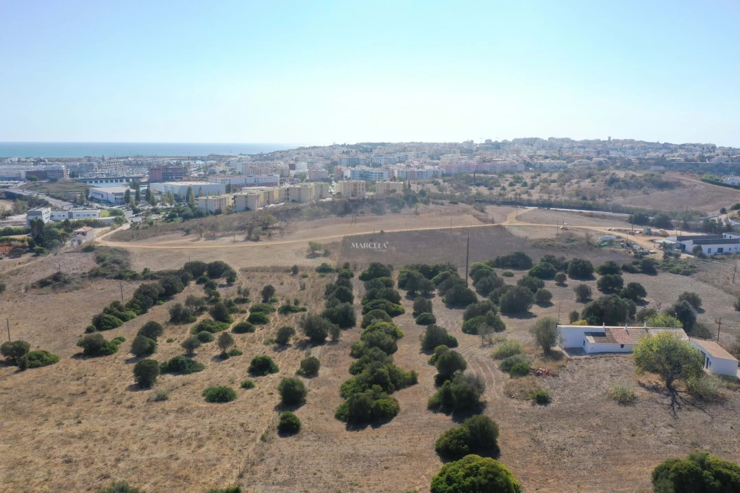 Terreno para Venda em Lagos (São Sebastião e Santa Maria) Foto 5