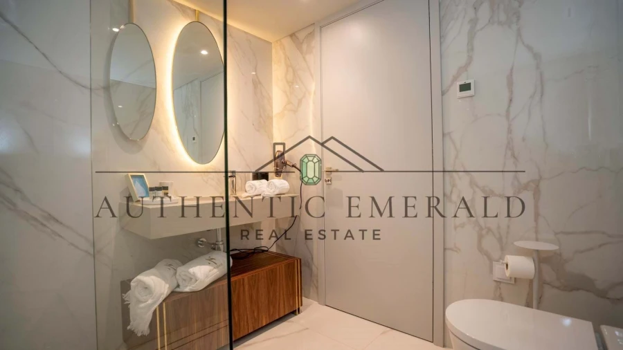 Moradia T8 para Venda em Quarteira Foto 25