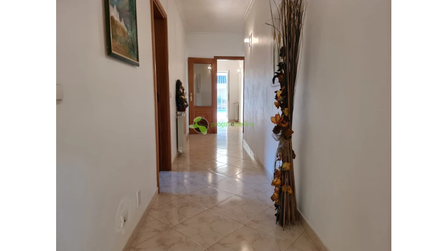 Moradia T4 para Venda em Amor Foto 16