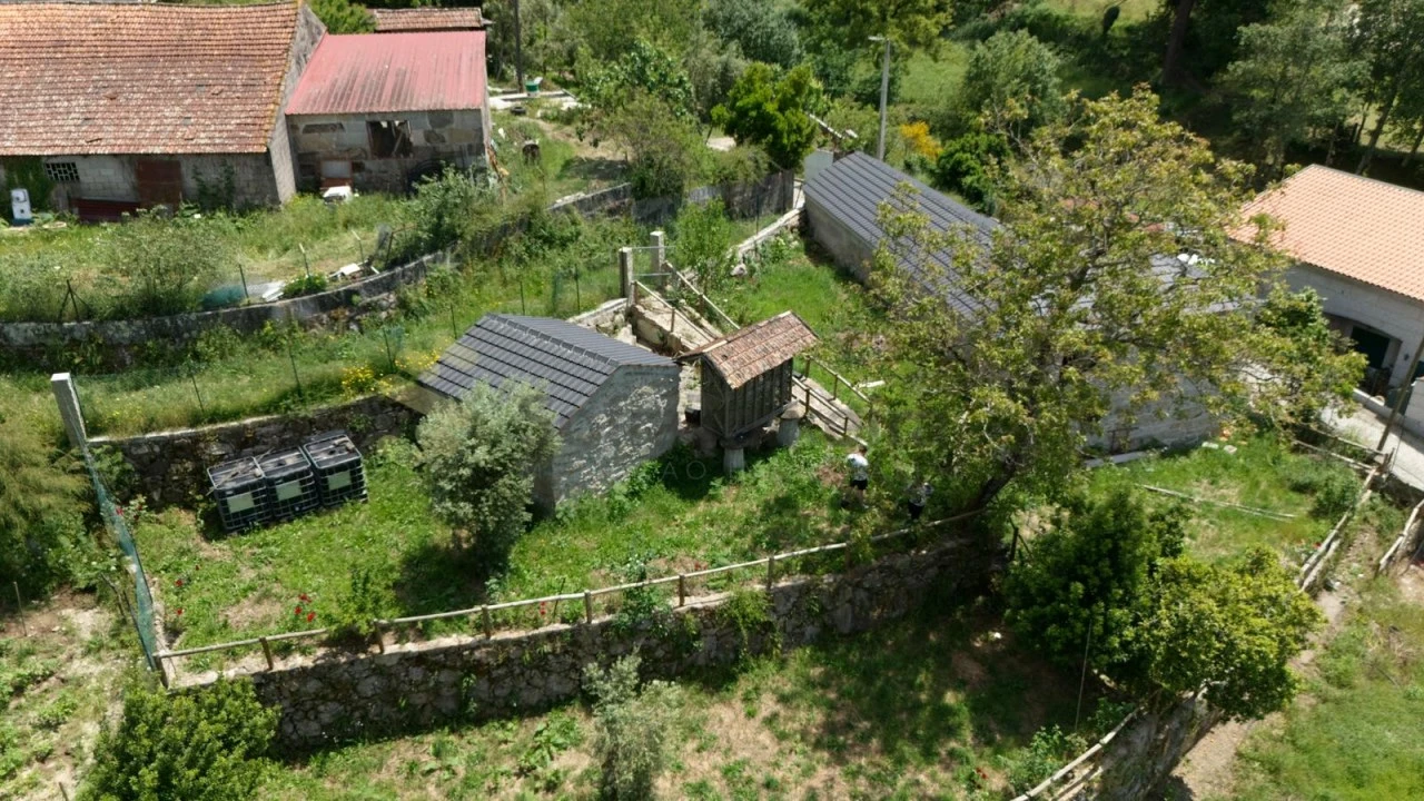 Quinta T3 para Venda em Vila Boa do Bispo Foto 13