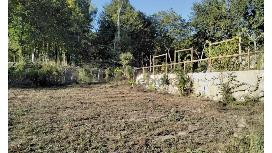 Quinta T3 para Venda em Vila Boa do Bispo Foto 29