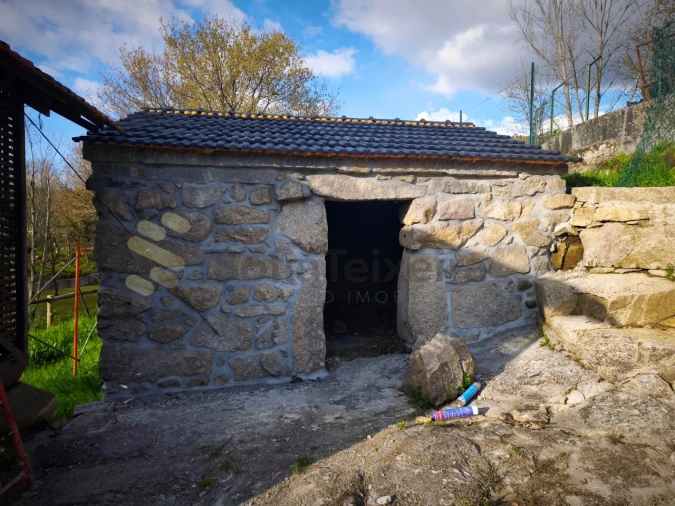 Quinta T3 para Venda em Vila Boa do Bispo Foto 8