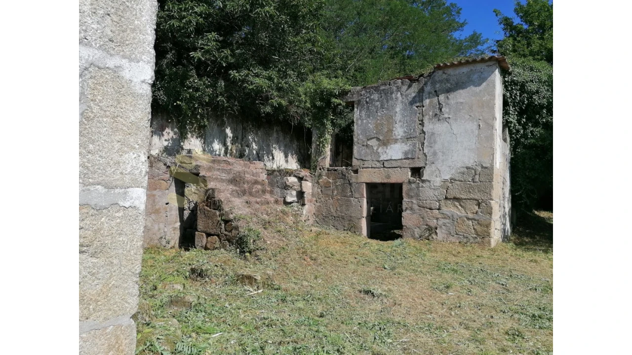 Quinta T5 para Venda em Penhalonga e Paços de Gaiolo Foto 9