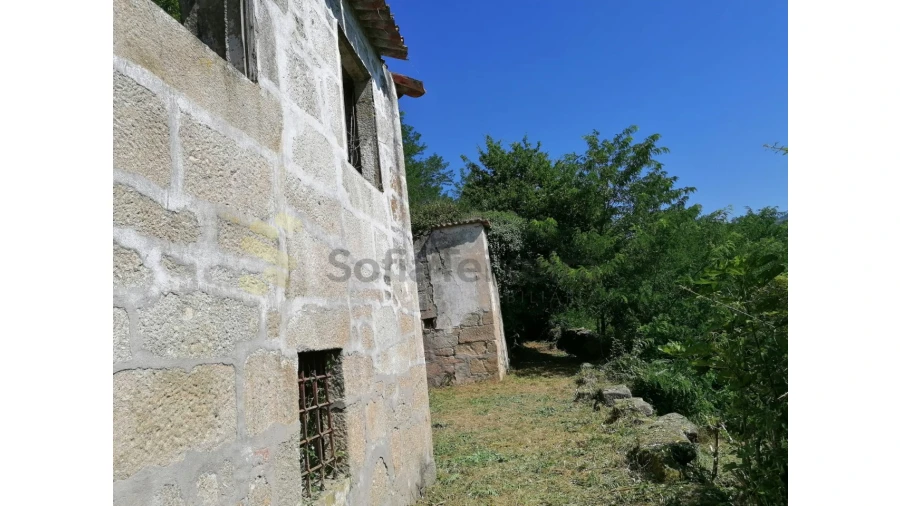 Quinta T5 para Venda em Penhalonga e Paços de Gaiolo Foto 7