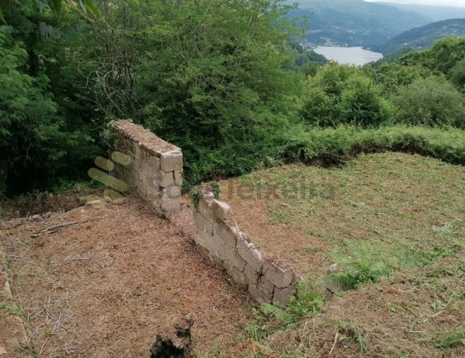 Quinta T5 para Venda em Penhalonga e Paços de Gaiolo Foto 31