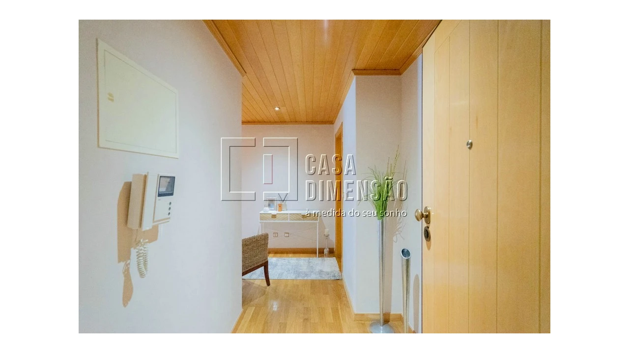 Apartamento T2 para Venda em Venteira Foto 2