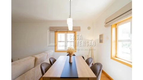 Apartamento T2 para Venda em Venteira