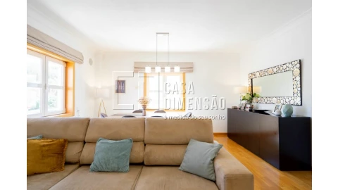 Apartamento T2 para Venda em Venteira