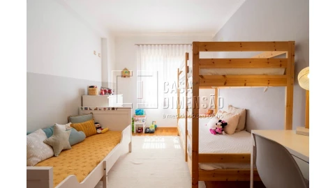 Apartamento T2 para Venda em Venteira