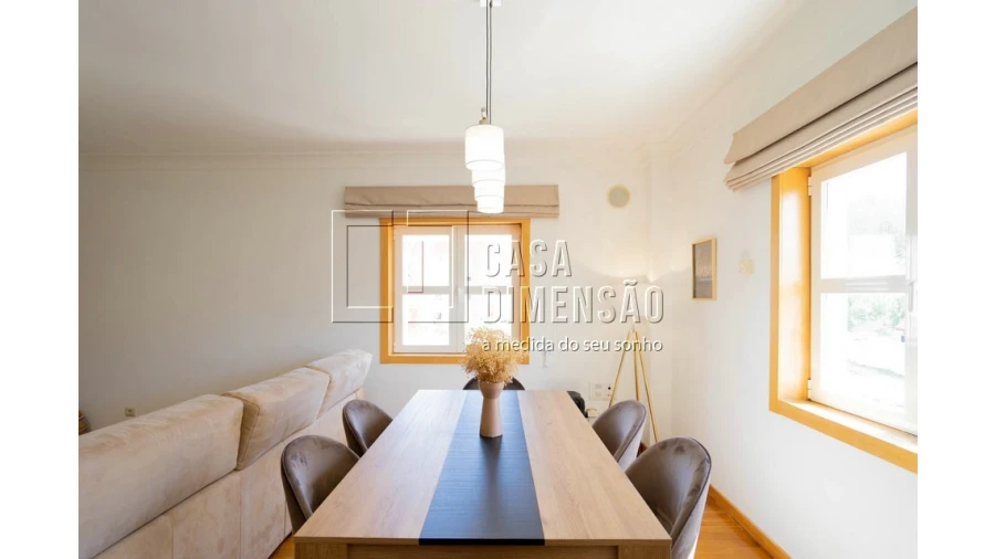 Apartamento T2 para Venda em Venteira Foto 16