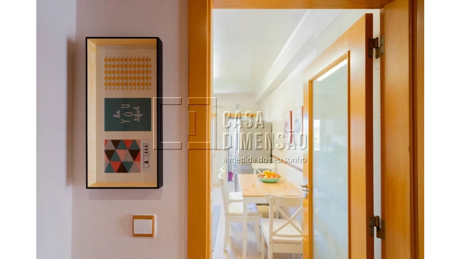 Apartamento T2 para Venda em Venteira Foto 28