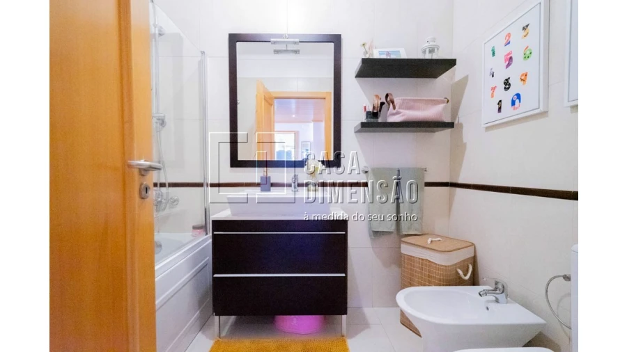 Apartamento T2 para Venda em Venteira Foto 39