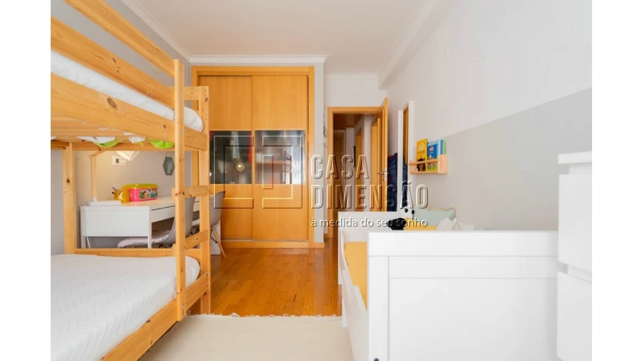 Apartamento T2 para Venda em Venteira Foto 48