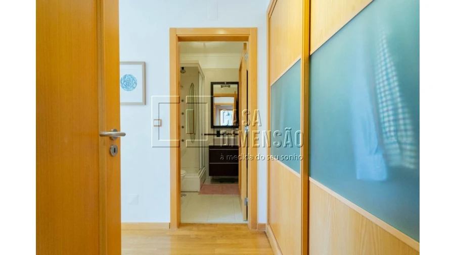 Apartamento T2 para Venda em Venteira Foto 49