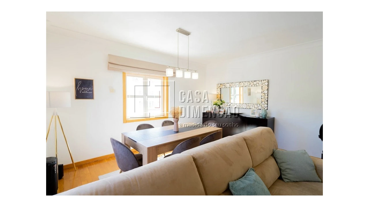 Apartamento T2 para Venda em Carnaxide e Queijas Foto 21