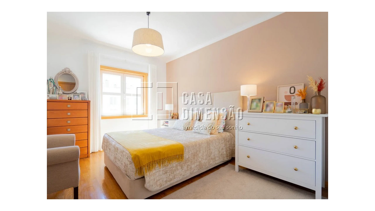 Apartamento T2 para Venda em Carnaxide e Queijas Foto 52