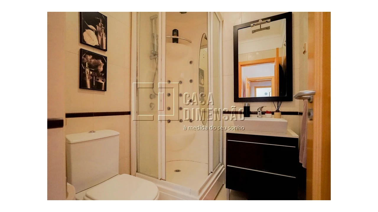 Apartamento T2 para Venda em Carnaxide e Queijas Foto 66