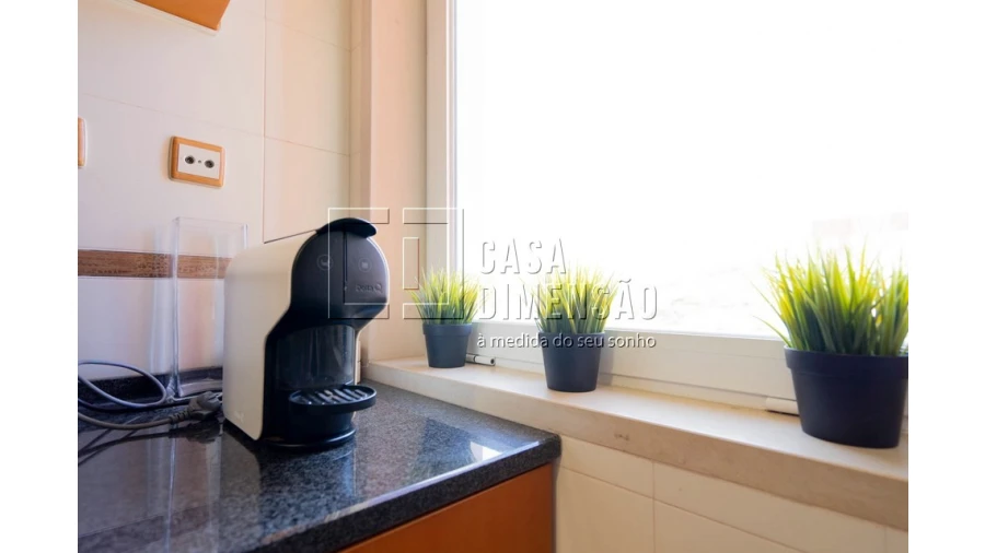 Apartamento T2 para Venda em Carnaxide e Queijas Foto 37