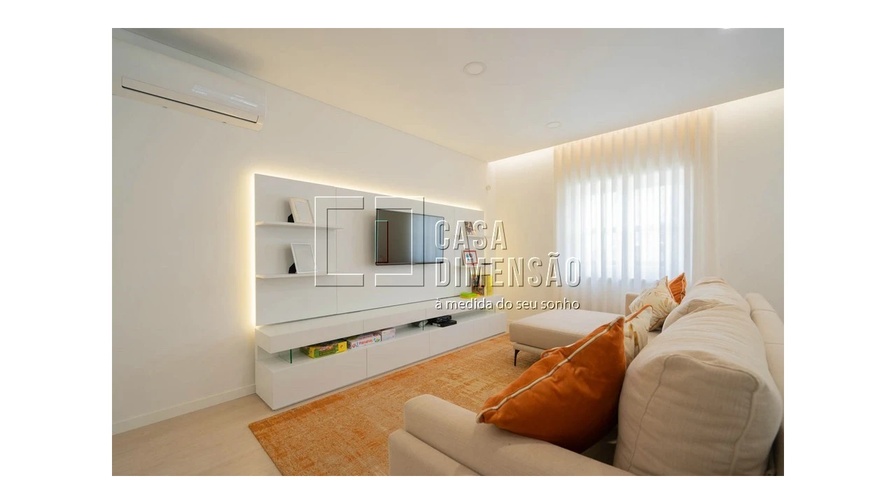 Apartamento T2 para Venda em Carnaxide e Queijas Foto 6