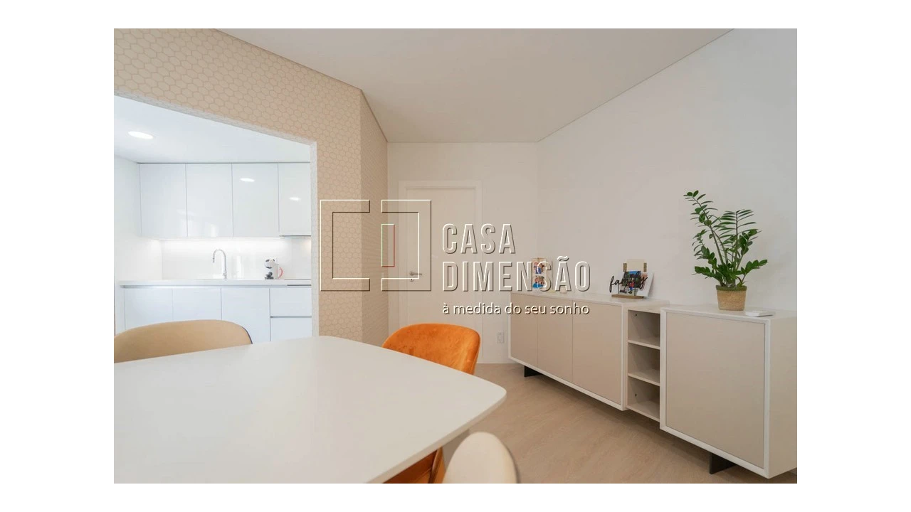 Apartamento T2 para Venda em Carnaxide e Queijas Foto 17