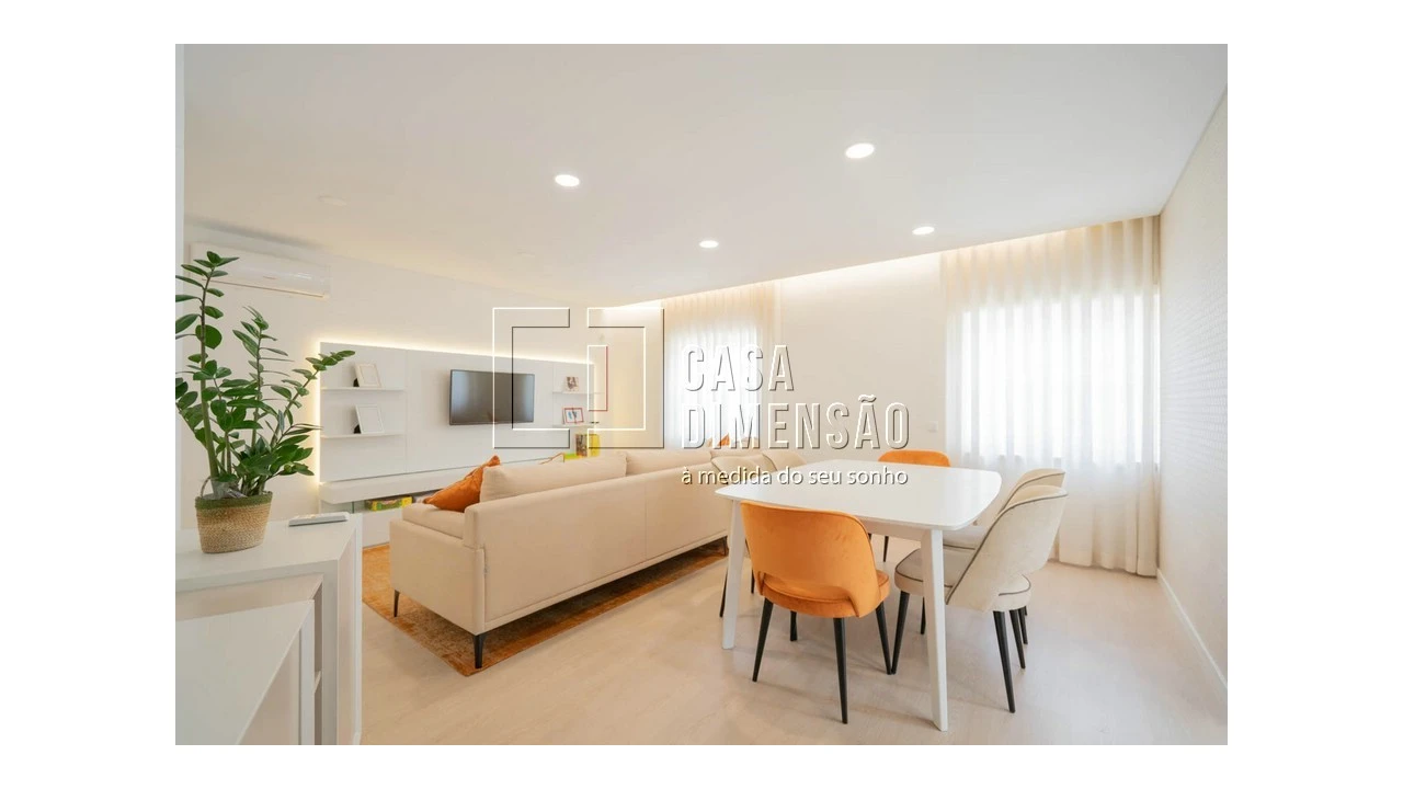 Apartamento T2 para Venda em Carnaxide e Queijas Foto 19