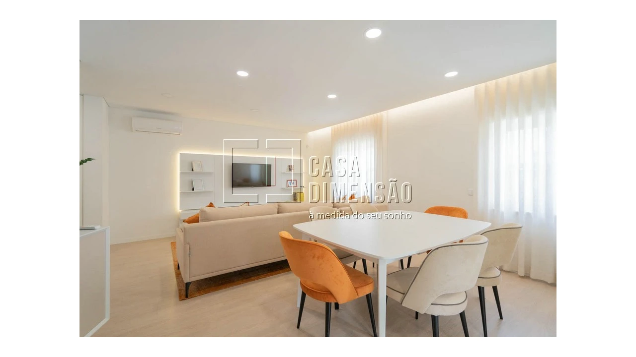 Apartamento T2 para Venda em Carnaxide e Queijas Foto 20